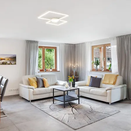 Falkenstein Apartment *