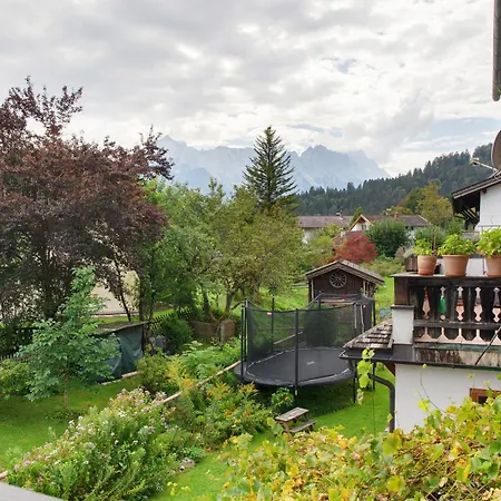 Falkenstein Apartment *